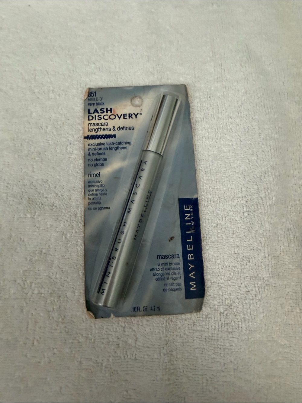Mascara on Packaging